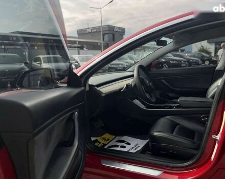 Тесла Модель 3, объемом двигателя 0 л и пробегом 133 тыс. км за 15990 $, фото 16 на Automoto.ua