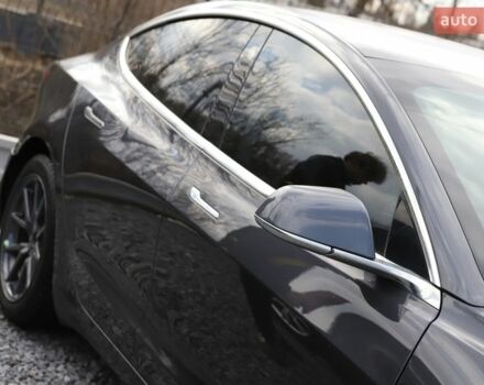 Тесла Модель 3, объемом двигателя 0 л и пробегом 96 тыс. км за 12999 $, фото 4 на Automoto.ua