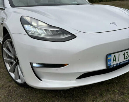 Тесла Модель 3, объемом двигателя 0 л и пробегом 125 тыс. км за 21000 $, фото 1 на Automoto.ua