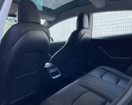 Тесла Модель 3, объемом двигателя 0 л и пробегом 79 тыс. км за 18900 $, фото 14 на Automoto.ua