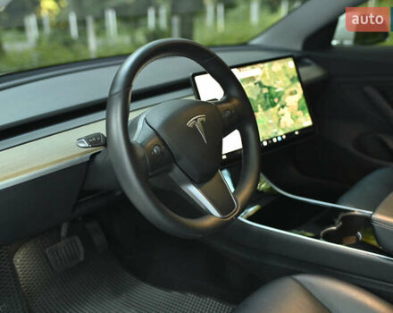 Тесла Модель 3, объемом двигателя 0 л и пробегом 159 тыс. км за 24000 $, фото 18 на Automoto.ua
