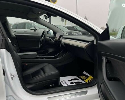 Тесла Модель 3, объемом двигателя 0 л и пробегом 80 тыс. км за 17800 $, фото 21 на Automoto.ua