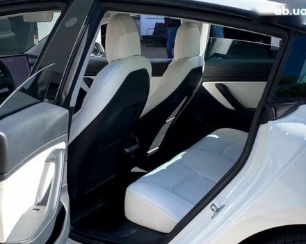 Тесла Модель 3, об'ємом двигуна 0 л та пробігом 75 тис. км за 21999 $, фото 13 на Automoto.ua