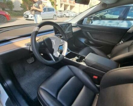 Тесла Модель 3, об'ємом двигуна 0 л та пробігом 65 тис. км за 17800 $, фото 2 на Automoto.ua