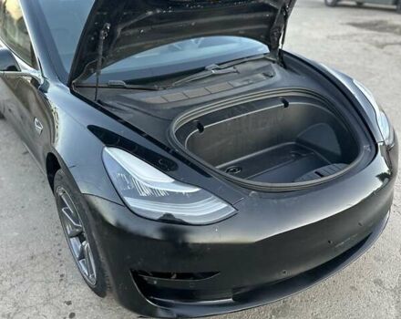 Тесла Модель 3, объемом двигателя 0 л и пробегом 110 тыс. км за 12900 $, фото 23 на Automoto.ua