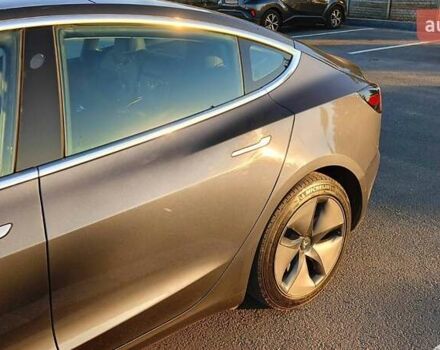 Тесла Модель 3, объемом двигателя 0 л и пробегом 77 тыс. км за 21500 $, фото 6 на Automoto.ua