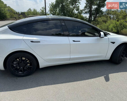 Тесла Модель 3, объемом двигателя 0 л и пробегом 61 тыс. км за 16300 $, фото 7 на Automoto.ua