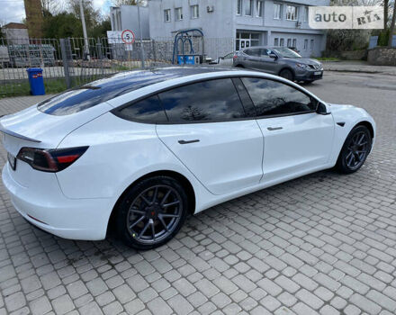 Тесла Модель 3, объемом двигателя 0 л и пробегом 87 тыс. км за 20800 $, фото 9 на Automoto.ua