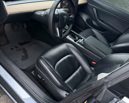 Тесла Модель 3, об'ємом двигуна 0 л та пробігом 135 тис. км за 18500 $, фото 5 на Automoto.ua