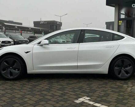 Тесла Модель 3, объемом двигателя 0 л и пробегом 80 тыс. км за 17800 $, фото 3 на Automoto.ua