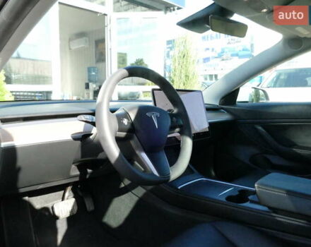 Тесла Модель 3, об'ємом двигуна 0 л та пробігом 26 тис. км за 20200 $, фото 12 на Automoto.ua