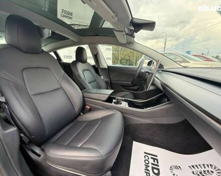 Тесла Модель 3 2020 в Луцке на Automoto.ua Тесла Модель 3, объемом двигателя 0 л и пробегом 47 тыс. км за 13500 $, фото 14 на Automoto.ua