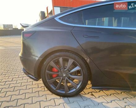 Тесла Модель 3, объемом двигателя 0 л и пробегом 23 тыс. км за 32999 $, фото 22 на Automoto.ua