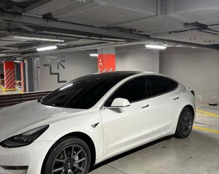 Тесла Модель 3, объемом двигателя 0 л и пробегом 250 тыс. км за 13599 $, фото 1 на Automoto.ua