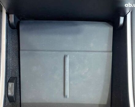 Тесла Модель 3, об'ємом двигуна 0 л та пробігом 50 тис. км за 21950 $, фото 18 на Automoto.ua