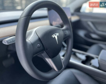 Тесла Модель 3, об'ємом двигуна 0 л та пробігом 58 тис. км за 19000 $, фото 5 на Automoto.ua