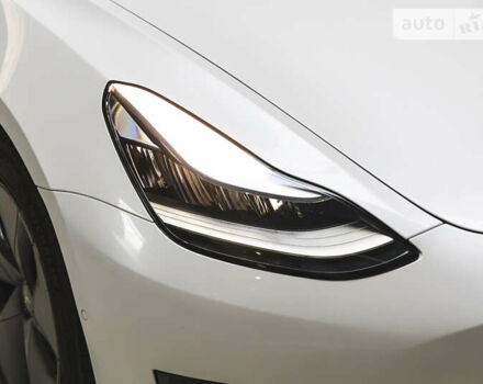 Тесла Модель 3, об'ємом двигуна 0 л та пробігом 49 тис. км за 33000 $, фото 3 на Automoto.ua