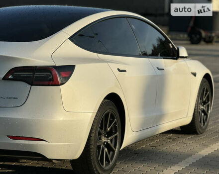 Тесла Модель 3, объемом двигателя 0 л и пробегом 81 тыс. км за 27500 $, фото 21 на Automoto.ua