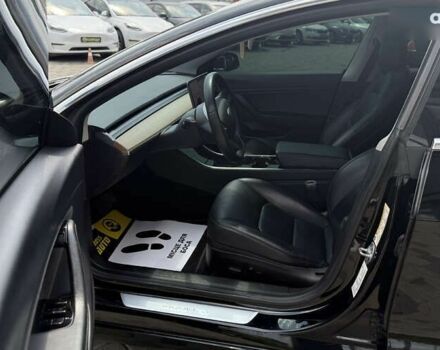 Тесла Модель 3, объемом двигателя 0 л и пробегом 160 тыс. км за 18000 $, фото 13 на Automoto.ua