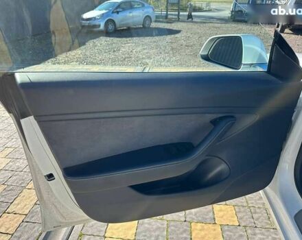 Тесла Модель 3, об'ємом двигуна 0 л та пробігом 108 тис. км за 17950 $, фото 14 на Automoto.ua