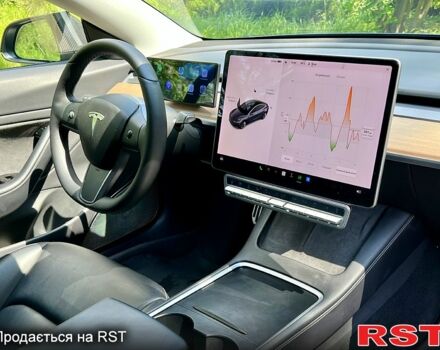 Тесла Модель 3, объемом двигателя 0.38 л и пробегом 63 тыс. км за 16400 $, фото 8 на Automoto.ua