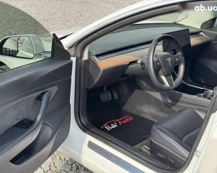 Тесла Модель 3, объемом двигателя 0 л и пробегом 130 тыс. км за 16950 $, фото 22 на Automoto.ua