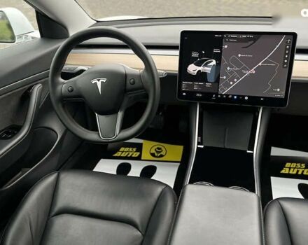 Тесла Модель 3, объемом двигателя 0 л и пробегом 80 тыс. км за 17800 $, фото 9 на Automoto.ua