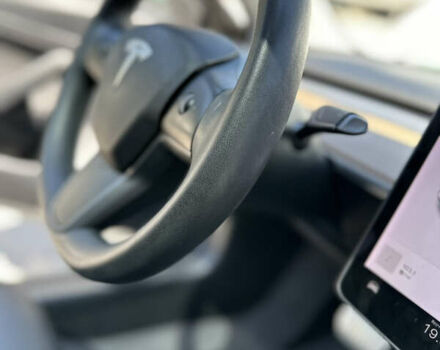 Тесла Модель 3, объемом двигателя 0 л и пробегом 70 тыс. км за 19000 $, фото 16 на Automoto.ua
