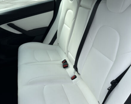 Тесла Модель 3, объемом двигателя 0 л и пробегом 99 тыс. км за 15600 $, фото 10 на Automoto.ua
