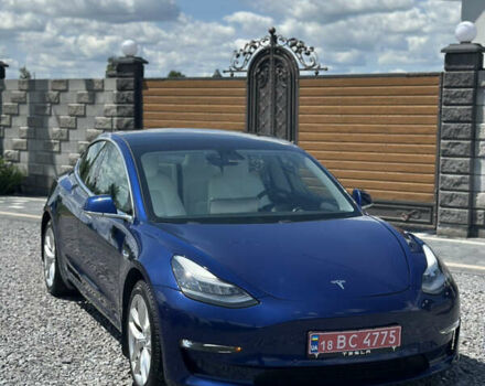 Тесла Модель 3, объемом двигателя 0 л и пробегом 62 тыс. км за 18750 $, фото 1 на Automoto.ua