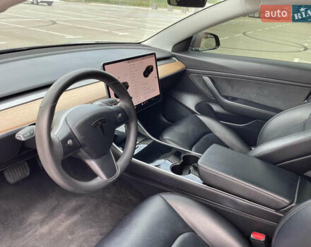 Тесла Модель 3, объемом двигателя 0 л и пробегом 62 тыс. км за 22000 $, фото 15 на Automoto.ua