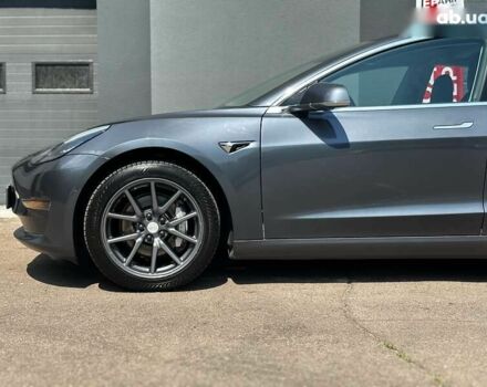 Тесла Модель 3, объемом двигателя 0 л и пробегом 93 тыс. км за 17999 $, фото 4 на Automoto.ua