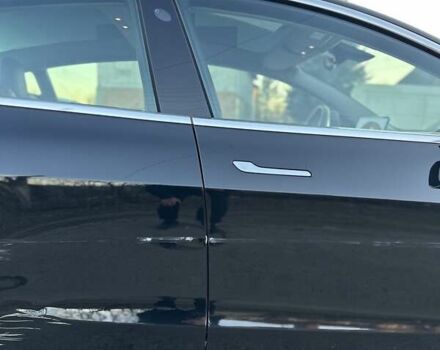 Тесла Модель 3, объемом двигателя 0 л и пробегом 110 тыс. км за 12900 $, фото 4 на Automoto.ua