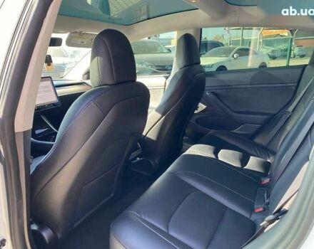 Тесла Модель 3, об'ємом двигуна 0 л та пробігом 75 тис. км за 16900 $, фото 18 на Automoto.ua