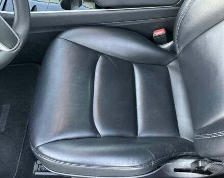 Тесла Модель 3, объемом двигателя 0 л и пробегом 110 тыс. км за 12900 $, фото 18 на Automoto.ua