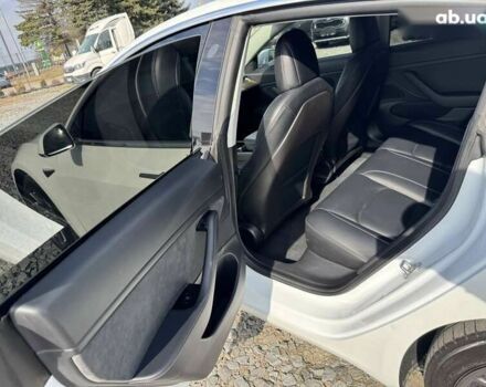 Тесла Модель 3, объемом двигателя 0 л и пробегом 130 тыс. км за 16950 $, фото 24 на Automoto.ua