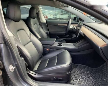 Тесла Модель 3, объемом двигателя 0 л и пробегом 82 тыс. км за 22800 $, фото 18 на Automoto.ua