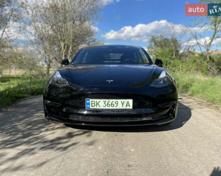 Тесла Модель 3, об'ємом двигуна 0 л та пробігом 28 тис. км за 22500 $, фото 1 на Automoto.ua