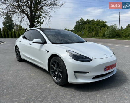 Тесла Модель 3, объемом двигателя 0 л и пробегом 99 тыс. км за 16900 $, фото 19 на Automoto.ua