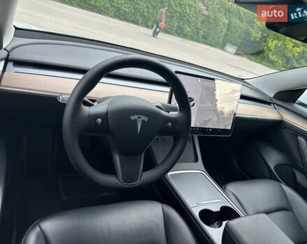Тесла Модель 3, объемом двигателя 0 л и пробегом 66 тыс. км за 20000 $, фото 10 на Automoto.ua