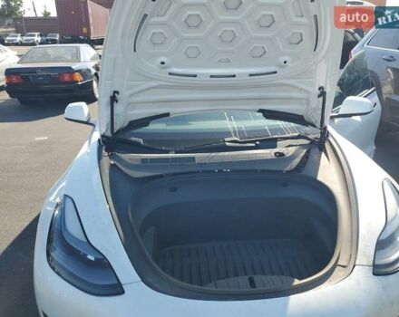 Тесла Модель 3, об'ємом двигуна 0 л та пробігом 116 тис. км за 16000 $, фото 5 на Automoto.ua