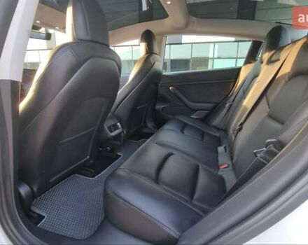Тесла Модель 3, объемом двигателя 0 л и пробегом 64 тыс. км за 20300 $, фото 15 на Automoto.ua