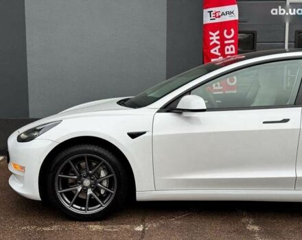 Тесла Модель 3, объемом двигателя 0 л и пробегом 85 тыс. км за 19000 $, фото 4 на Automoto.ua