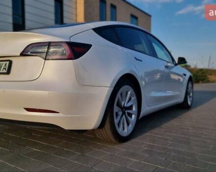Тесла Модель 3, объемом двигателя 0 л и пробегом 64 тыс. км за 20300 $, фото 5 на Automoto.ua