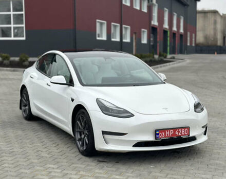 Тесла Модель 3, об'ємом двигуна 0 л та пробігом 137 тис. км за 16250 $, фото 1 на Automoto.ua