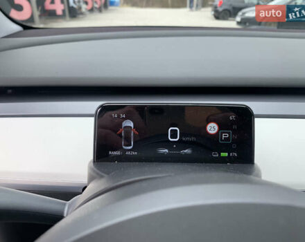 Тесла Модель 3, объемом двигателя 0 л и пробегом 27 тыс. км за 26900 $, фото 23 на Automoto.ua