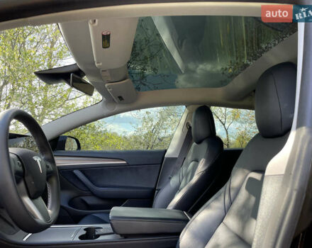 Тесла Модель 3, об'ємом двигуна 0 л та пробігом 28 тис. км за 22500 $, фото 24 на Automoto.ua