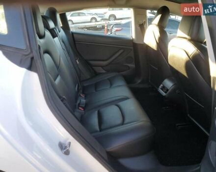 Тесла Модель 3, об'ємом двигуна 0 л та пробігом 30 тис. км за 6900 $, фото 9 на Automoto.ua