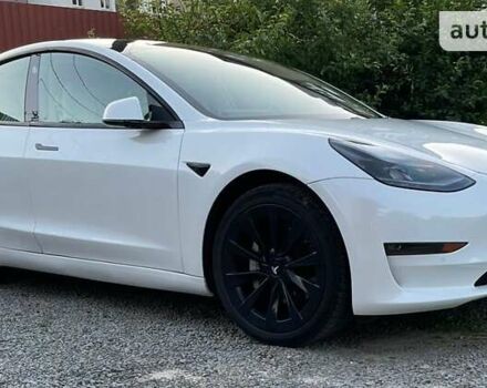 Тесла Модель 3, объемом двигателя 0 л и пробегом 38 тыс. км за 25500 $, фото 3 на Automoto.ua
