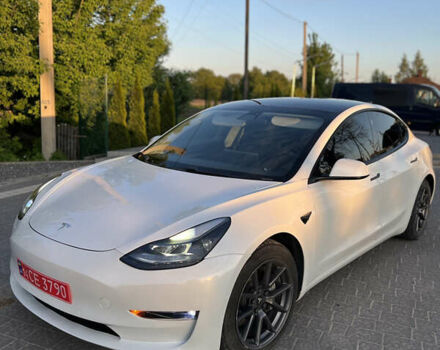 Тесла Модель 3, объемом двигателя 0 л и пробегом 99 тыс. км за 16900 $, фото 1 на Automoto.ua
